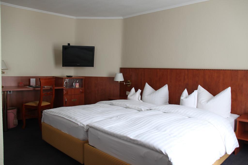 Hotel Rheinischer Hof Erkelenz Room photo